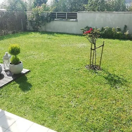 Apartament Poludnie 12 Apartment